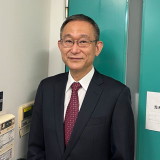 今西 康雄先生